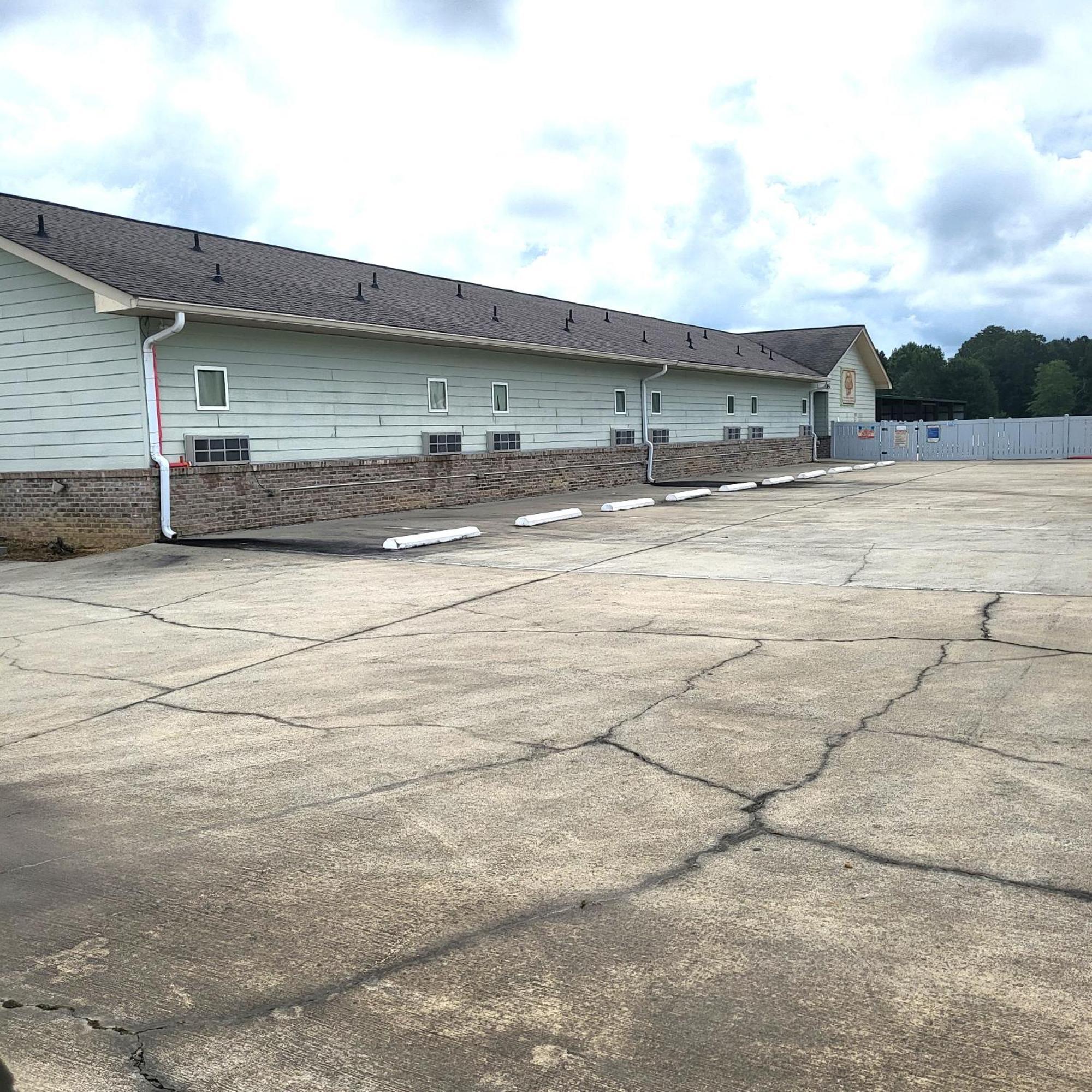 Weiss Lake Lodge Centre Εξωτερικό φωτογραφία